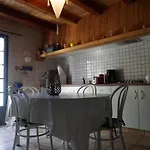 Maison Confortable Proche Commerces, Et Port – 6 Couchages, Jardin Clos Avec Terrasse Et Bbq - Fr-1-224b-453