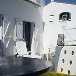 Maison Confortable Proche Commerces, Et Port – 6 Couchages, Jardin Clos Avec Terrasse Et Bbq - Fr-1-224b-453 *