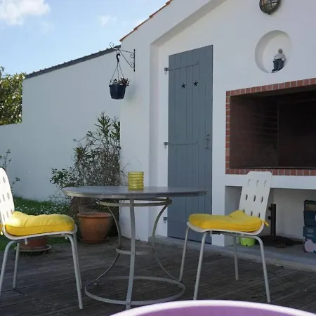 Maison Confortable Proche Commerces, Et Port - 6 Couchages, Jardin Clos Avec Terrasse Et Bbq - Fr-1-224b-453 度假居 *