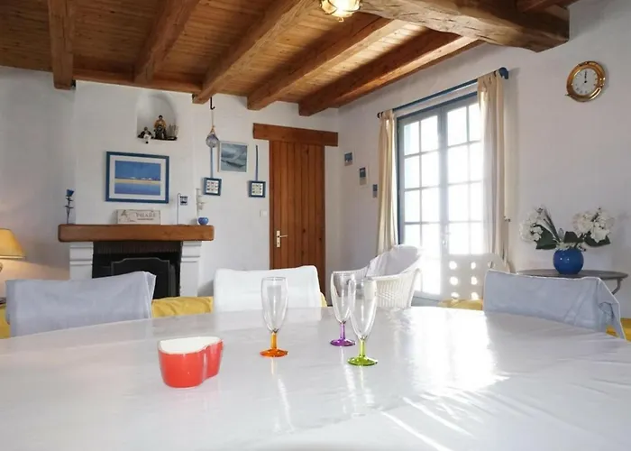 Maison Confortable Proche Commerces, Et Port - 6 Couchages, Jardin Clos Avec Terrasse Et Bbq - Fr-1-224b-453 *