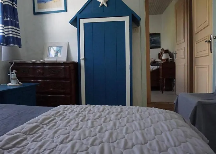 Ferienhaus Maison Confortable Proche Commerces, Et Port - 6 Couchages, Jardin Clos Avec Terrasse Et Bbq - Fr-1-224b-453